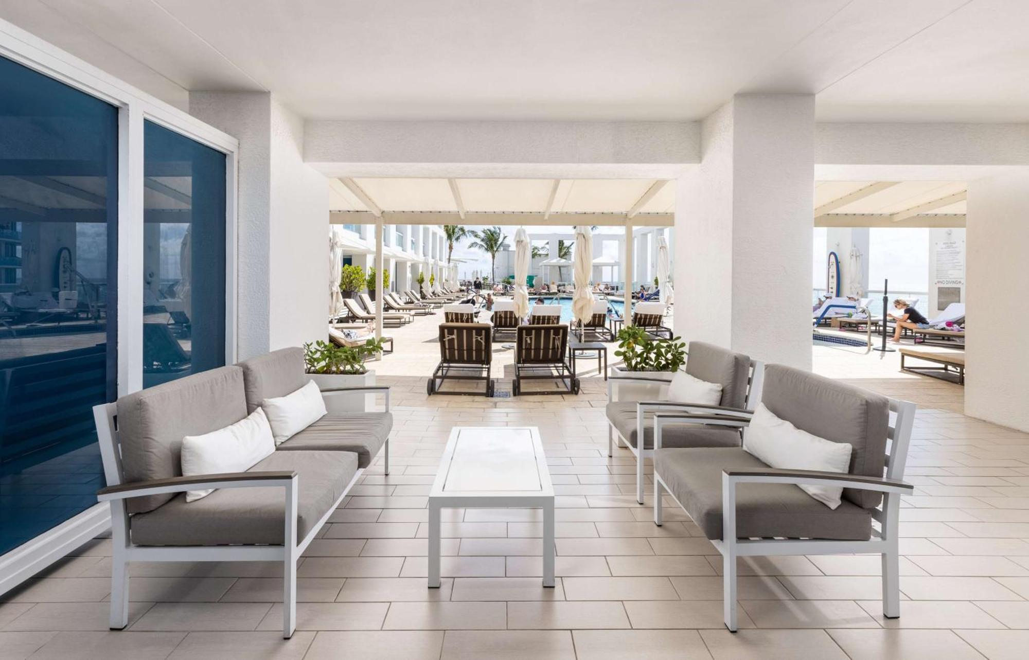 Conrad Fort Lauderdale Beach Exteriör bild