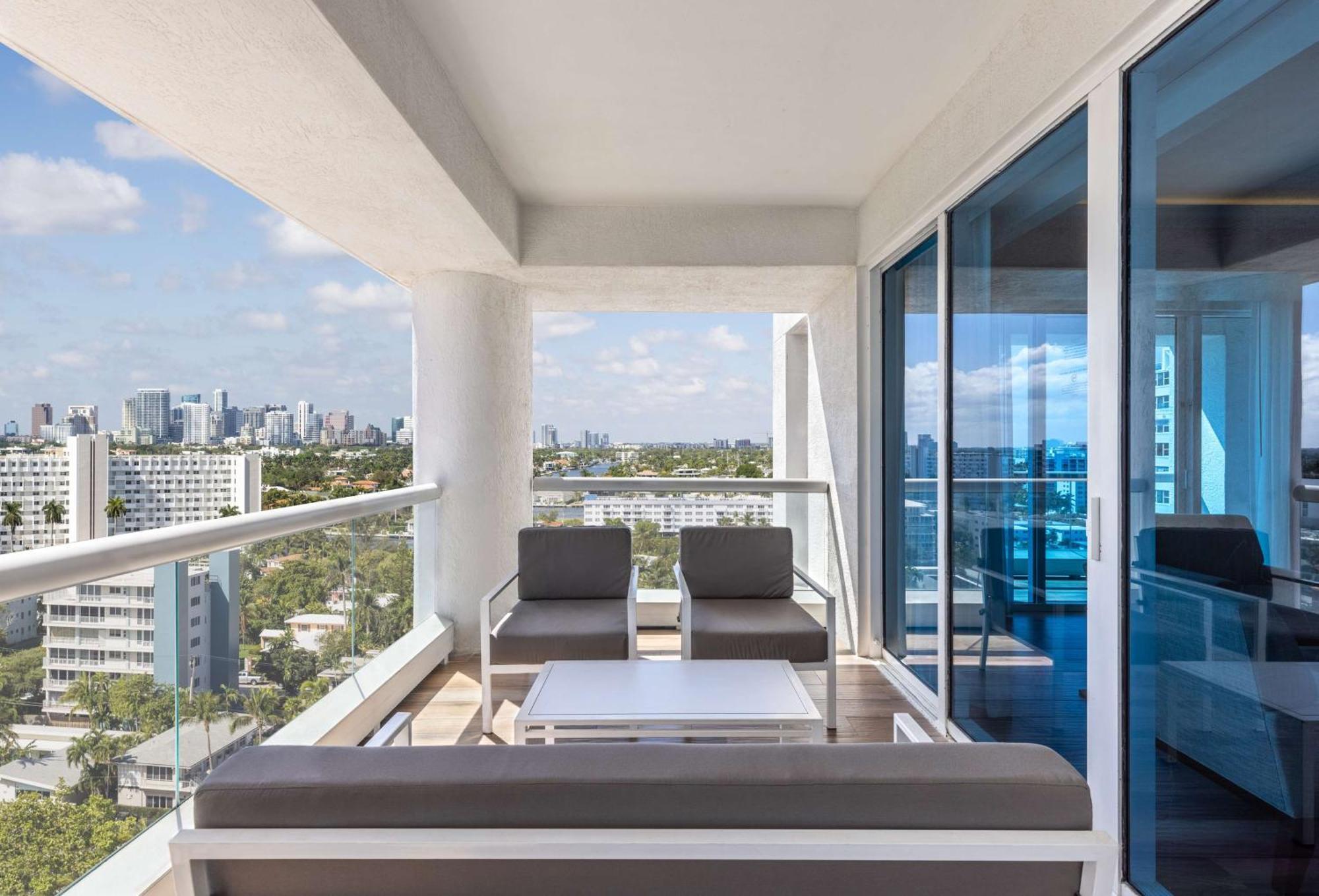 Conrad Fort Lauderdale Beach Exteriör bild