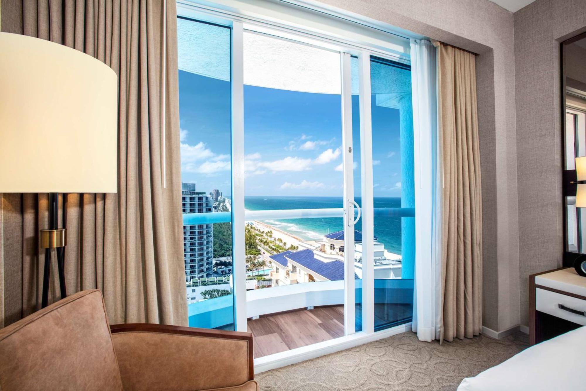 Conrad Fort Lauderdale Beach Exteriör bild